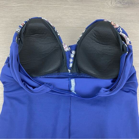 Lands End Blue Floral Slendersuit Grecian Tummy Control One Piece Swimsuit Sz.10 - Picture 13 of 16